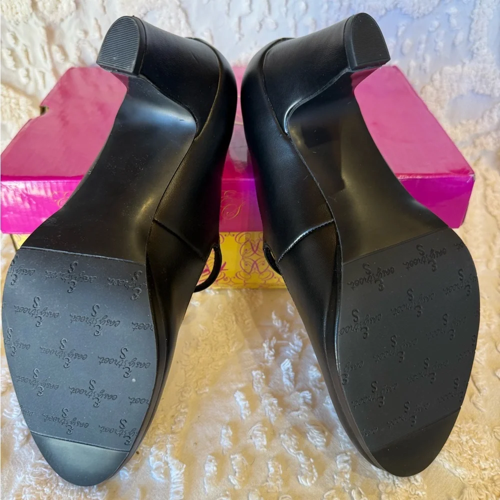 easy street Black Mary Jane Block Heels #553 - Picture 3 of 4
